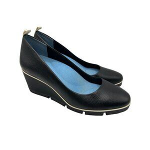 Betabrand Womens Onx Black Leather Wedge Heels White Trim Size 7.5M
